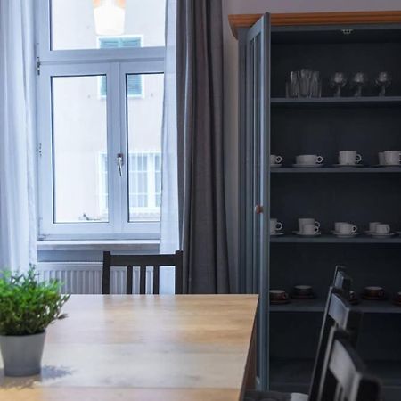 Cosy And Spacious Apartment In The Heart Of Инсбрук Экстерьер фото